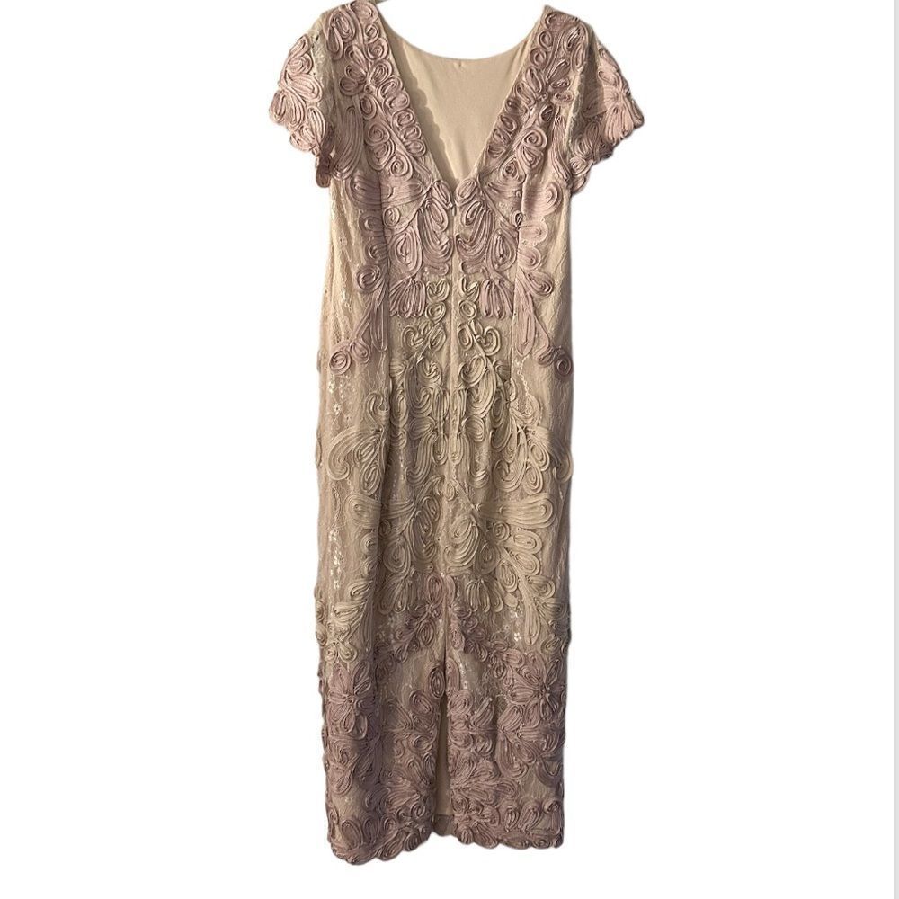 JS Collections Lavender Lace Dress - Picture 4 of 13